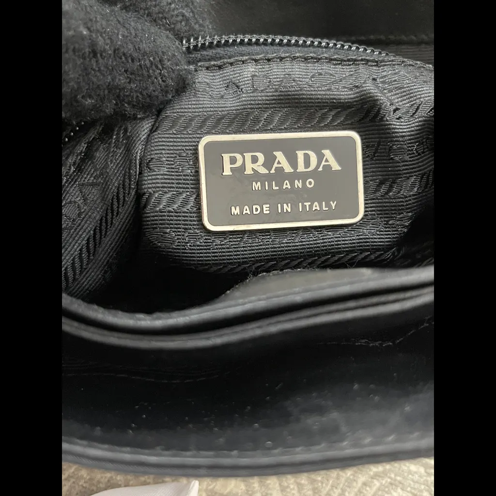 Prada Tessuto Nylon Tote Bag Black Very good - Box View