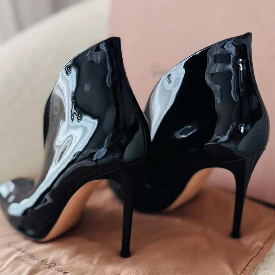 Gianvito Rossi ankle boots Black Leather Very good - Box View