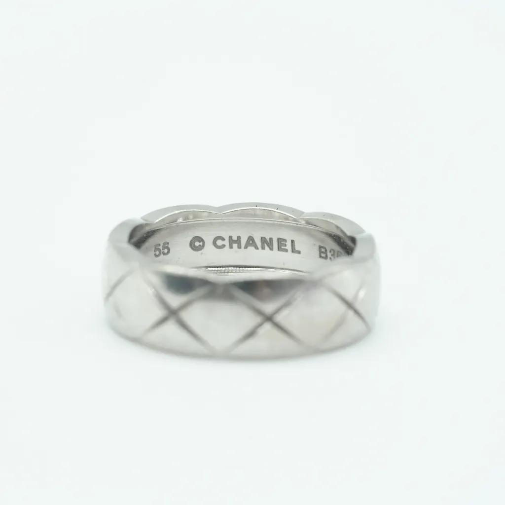 Chanel Coco Crush White White Gold Good - Box View