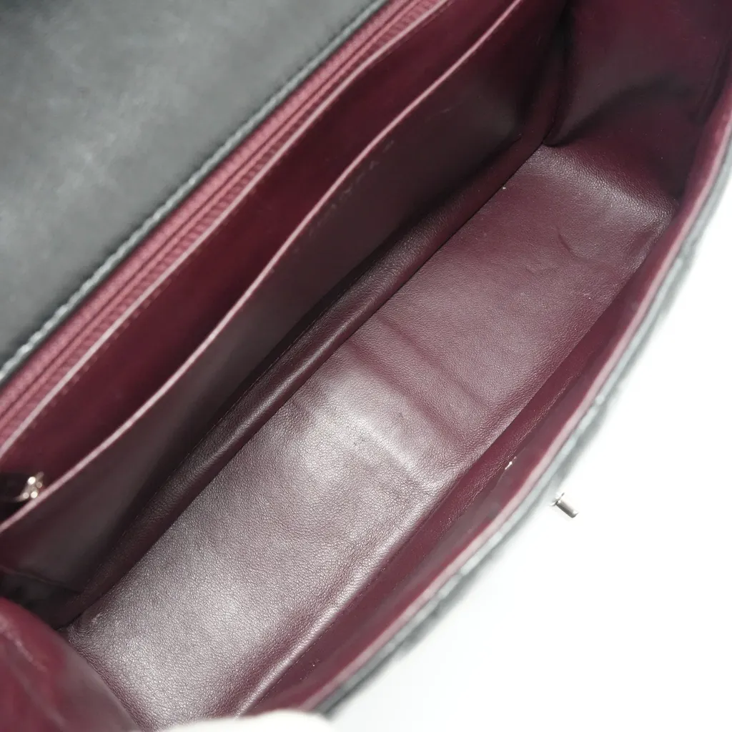 Chanel Classic 30 Single Flap Black Leather Good - Model View