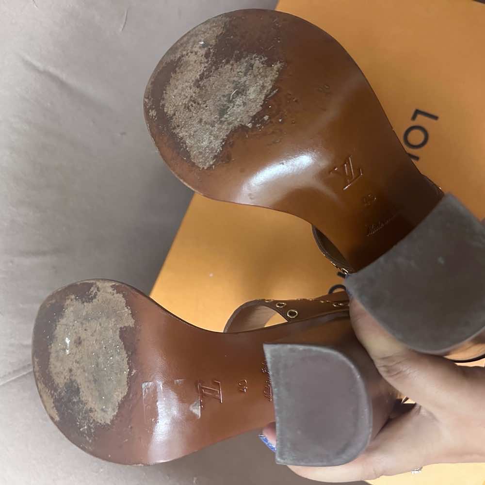 Louis Vuitton Heel Sandals - Detail 2