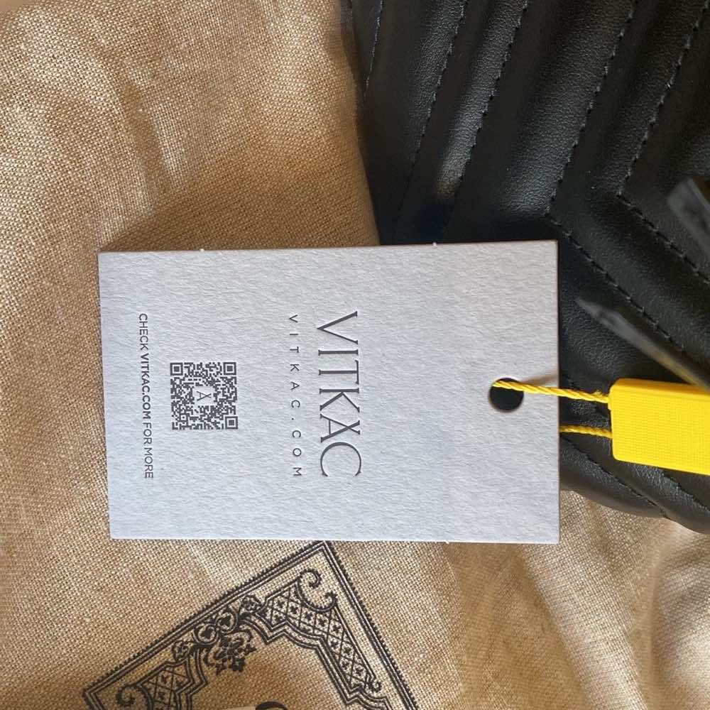 Gucci GG Marmont - Side view