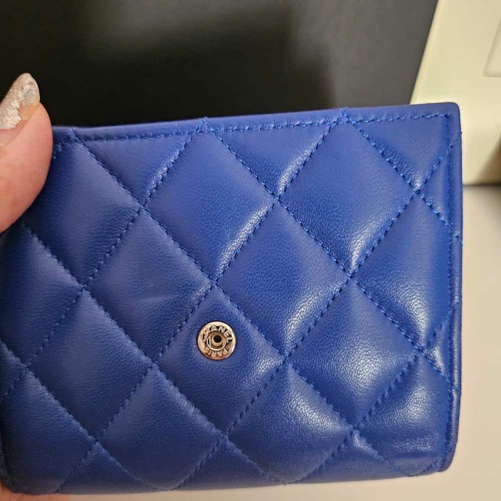 Chanel Wallet Blue Leather Good - Model View