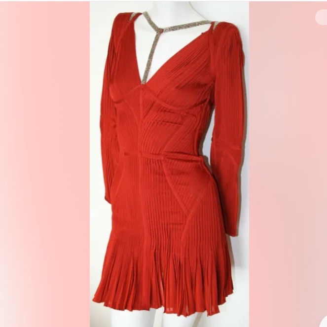 Herve Leger Pleated Bodycon Dress - Side view