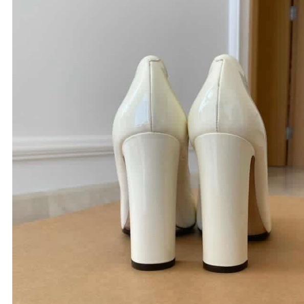 Dolce & Gabbana Jewel Embellished Pumps - Detail 2