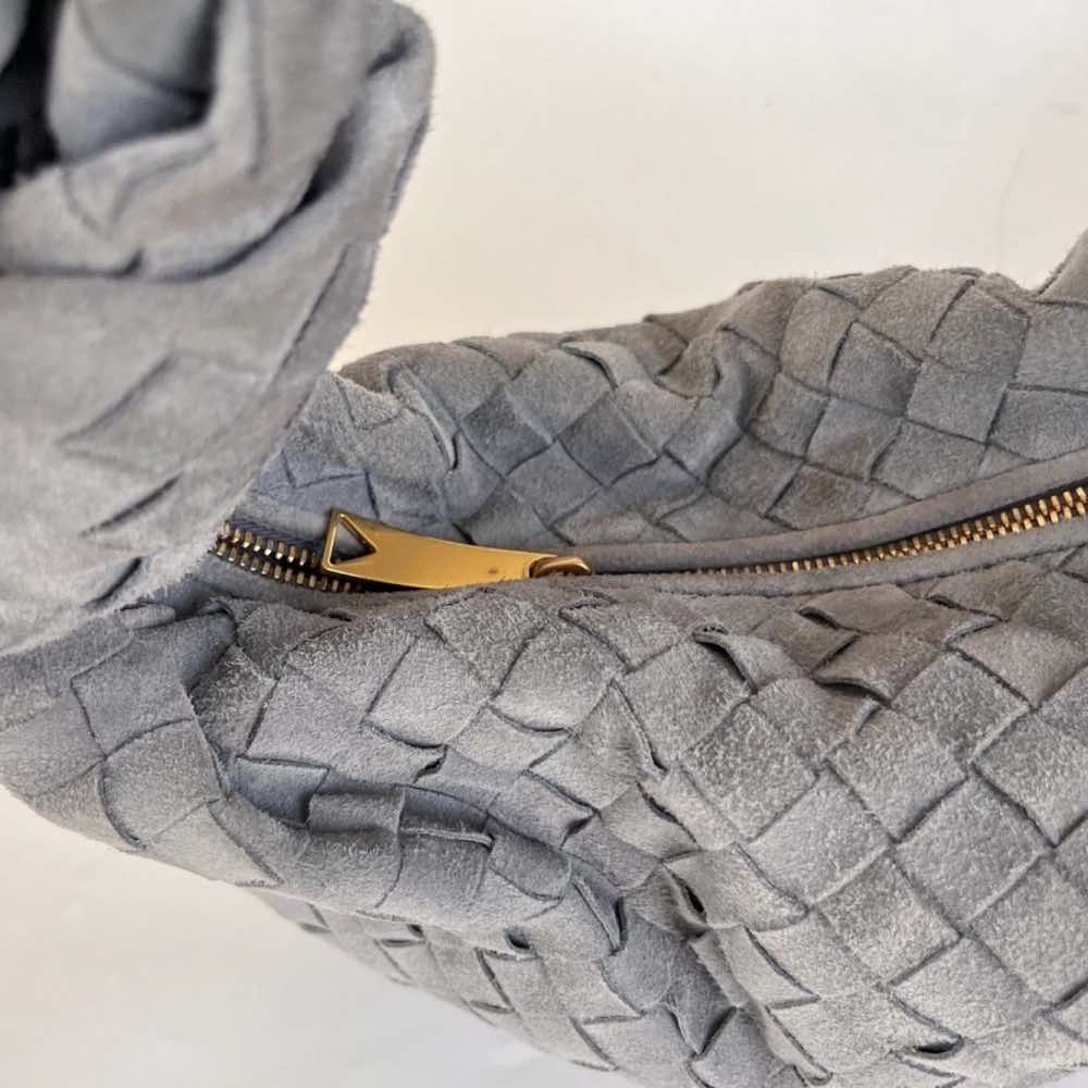 Bottega Veneta Intrecciato Jodi Hobo - Side view