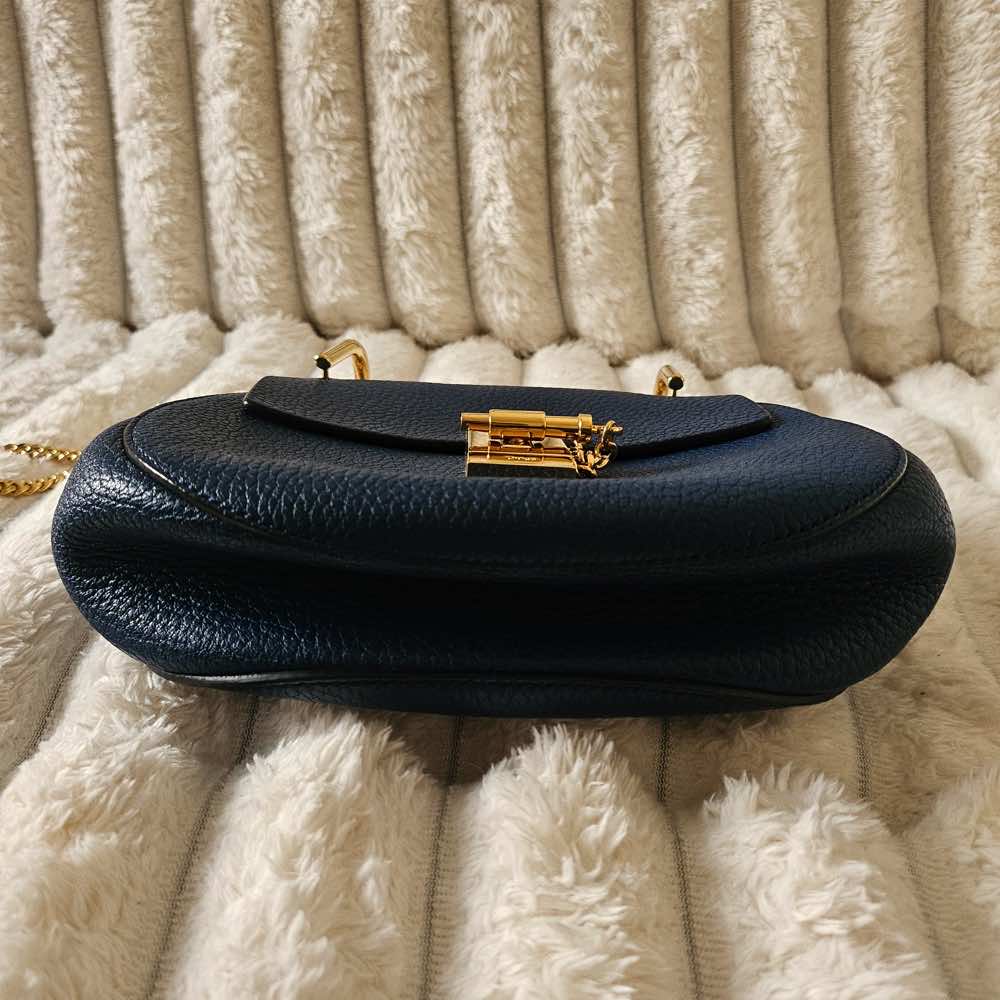 Chloé Drew - Detail 1