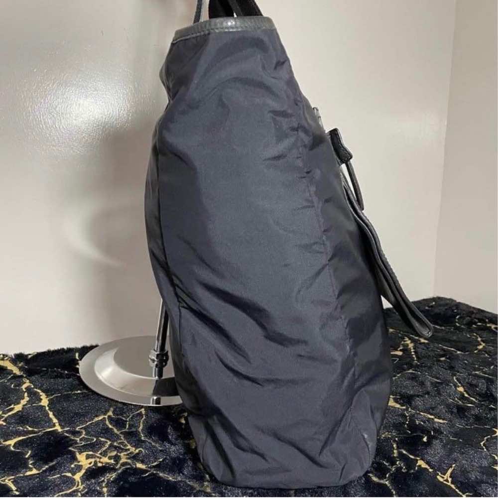 Saint Laurent YSL Tote - Detail 2