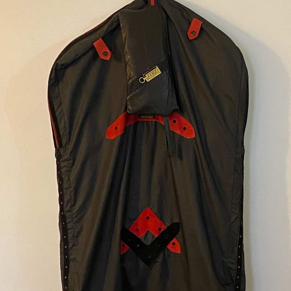 Unsigned / متعددة Zilli Veritable Leather Jacket - Detail 1