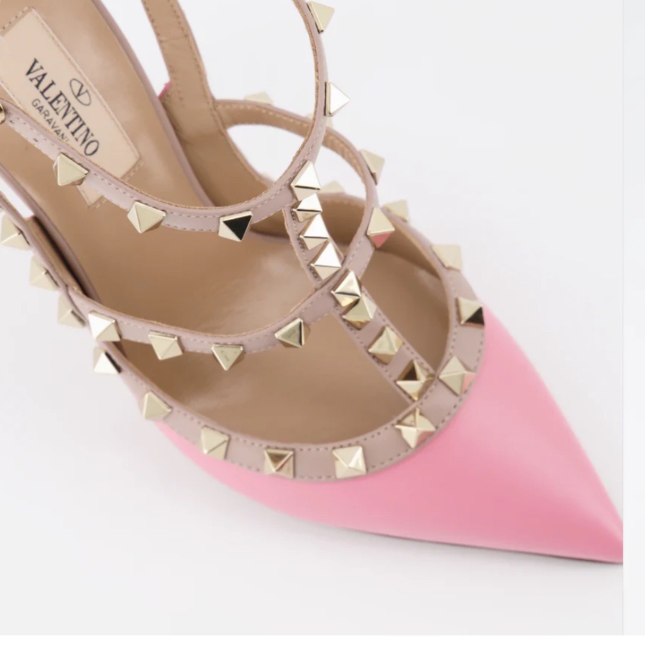 Valentino Garavani Rockstud Heels - Image 10