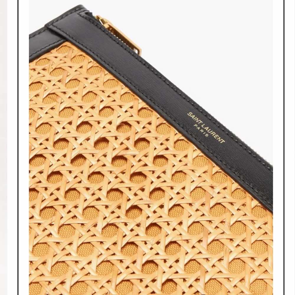 Saint Laurent Raffia Clutch - Detail 1