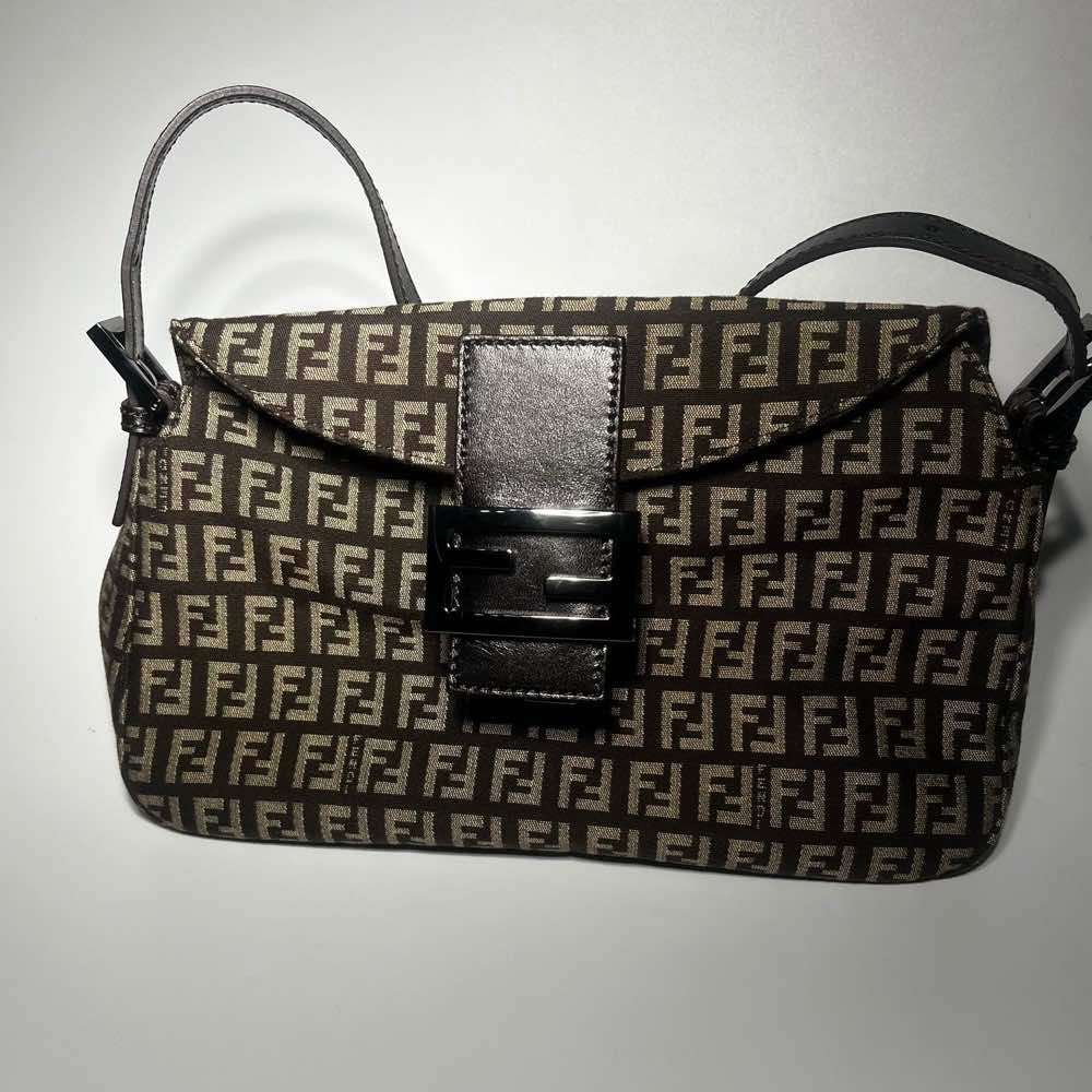 Fendi Baguette MultiColor Canvas Metal Very good - Box View