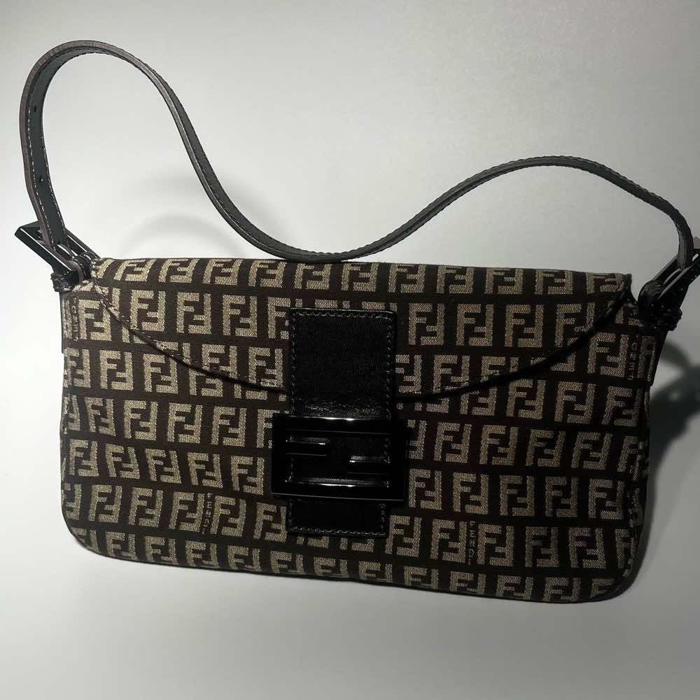 Fendi Baguette - Detail 1