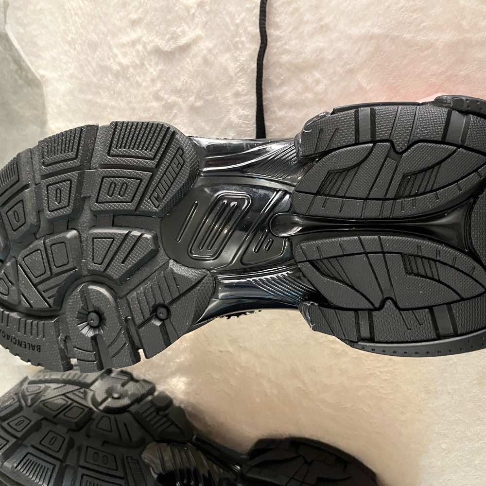 Balenciaga Runner Sneakers - Image 10
