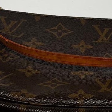 Louis Vuitton Pochette Accessoires - Detail 2