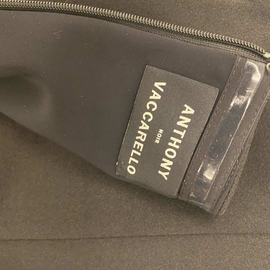 Unsigned / متعددة Mini Dress - Side view