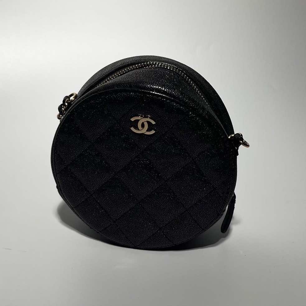 Chanel Coin Bag Black Leather Metal Good - Box View