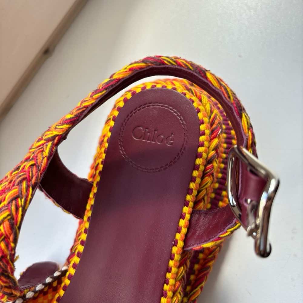Chloé Meril Woven Sandals MultiColor Canvas Never worn, with tag - Model View