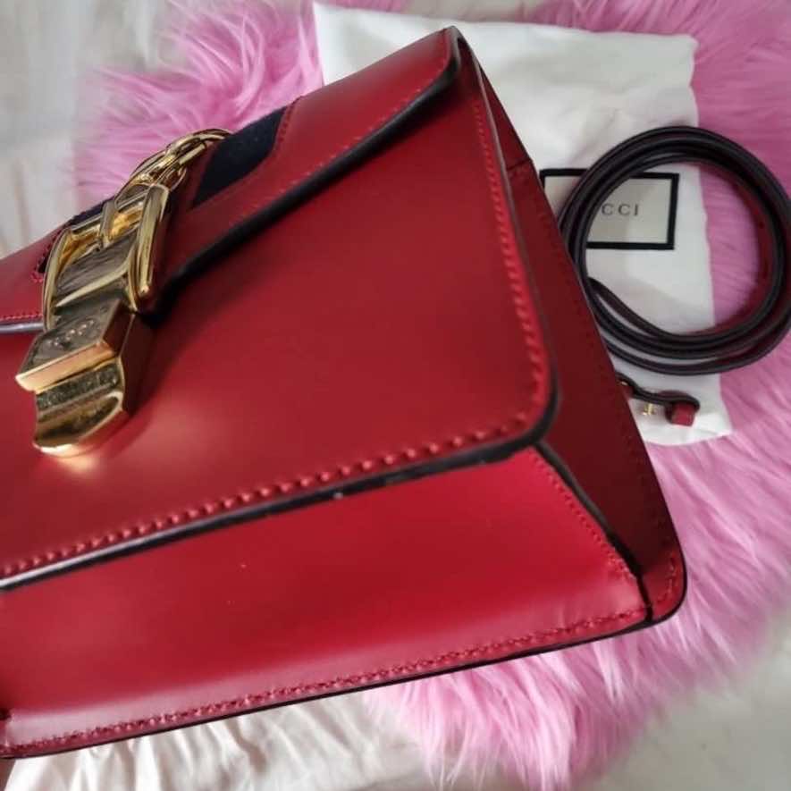 Gucci Mini Sylvie Top Handle Red Leather Gold Good - Box View