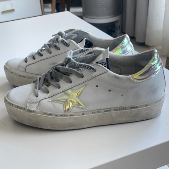 Golden Goose Hi Star - Side view
