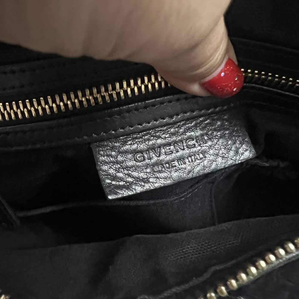 Givenchy Pandora - Image 10