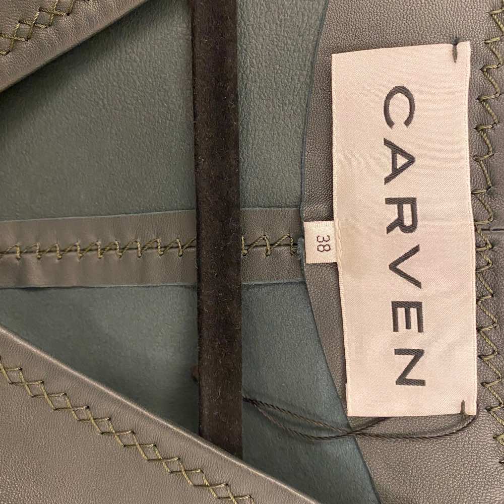 Unsigned / متعددة forest green dress - Detail 1