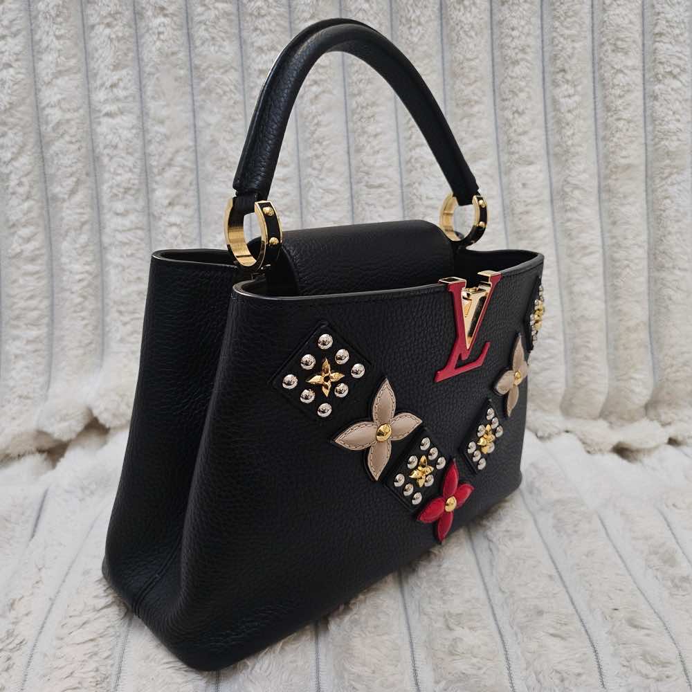 Louis Vuitton PM Capucines - Image 12