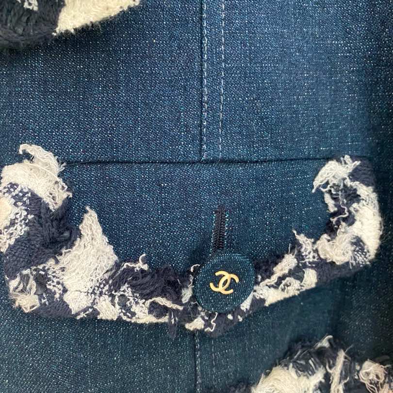 Chanel Tweed Trim Denim Jacket - Image 6