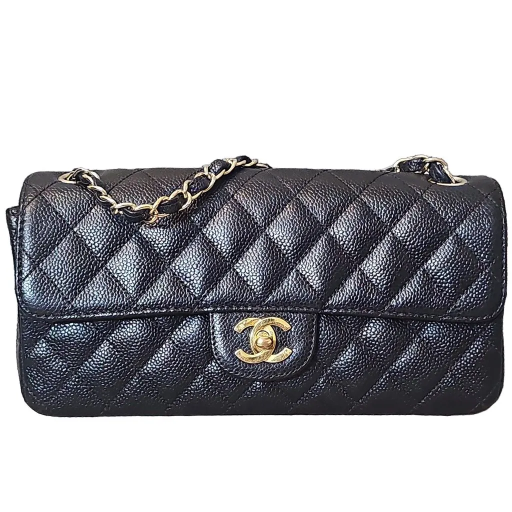 Chanel EAST WEST CAVIAR Black Leather Very good - Front View