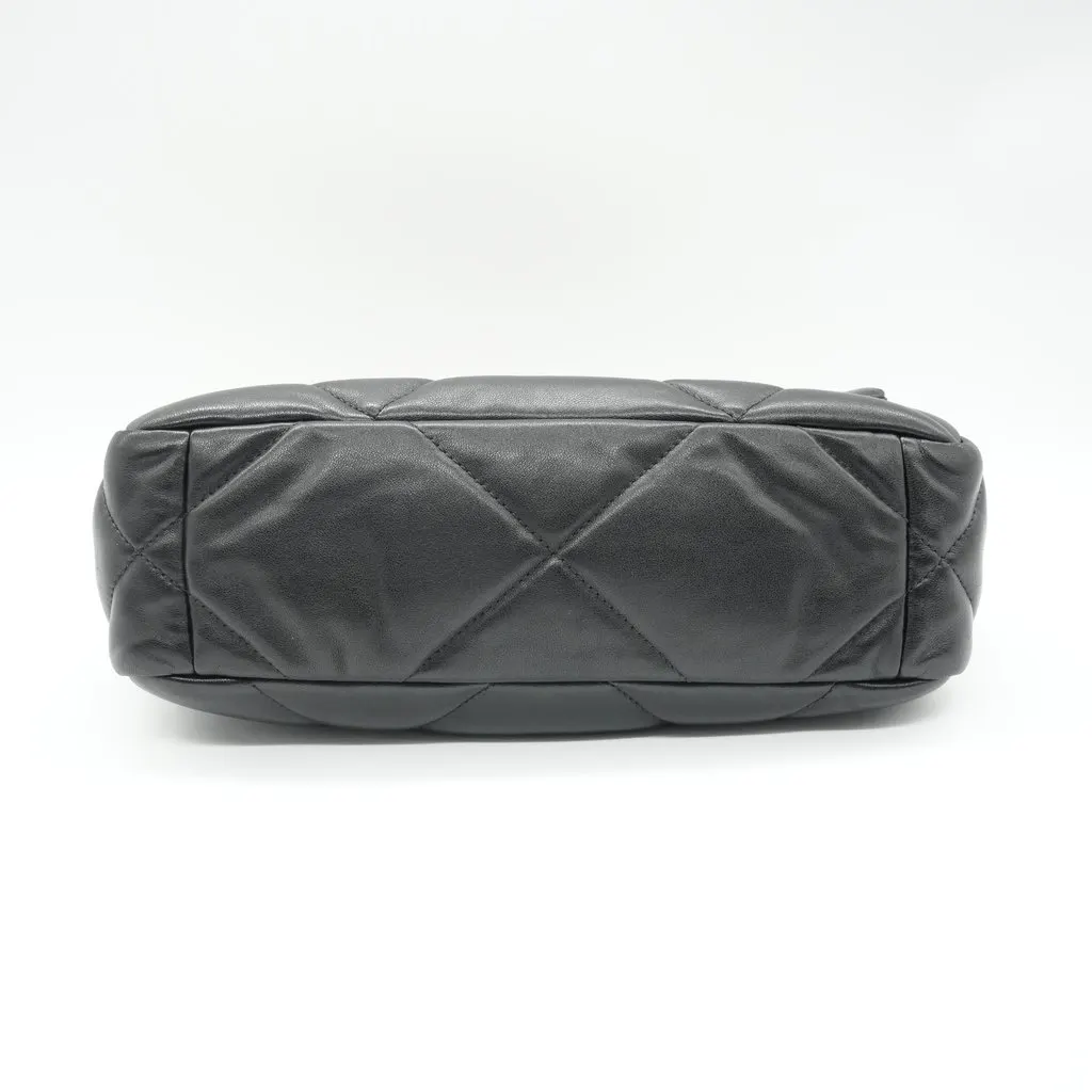 Chanel 19 Flap Small Black Black Very good - Inside View