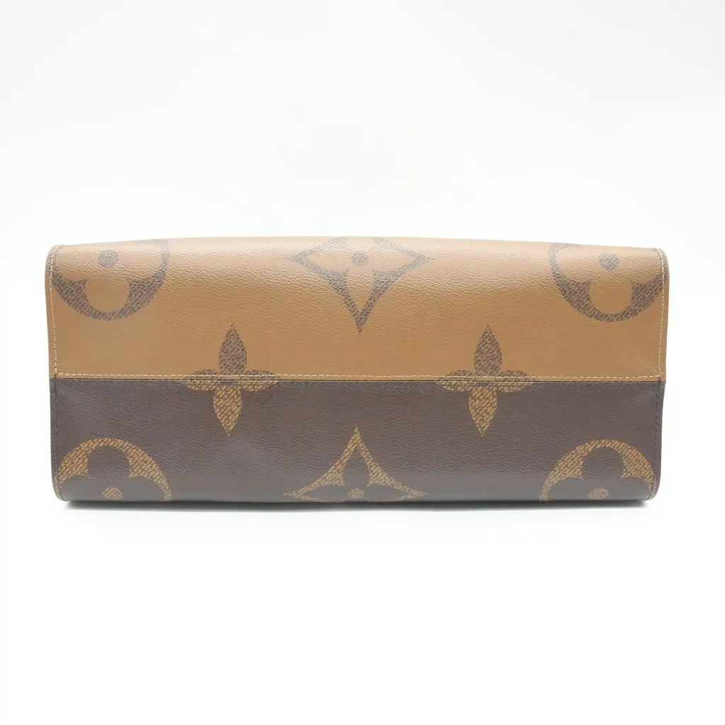 Louis Vuitton OnTheGo MM Monogram and Monogram Reverse Brown Canvas Good - Inside View