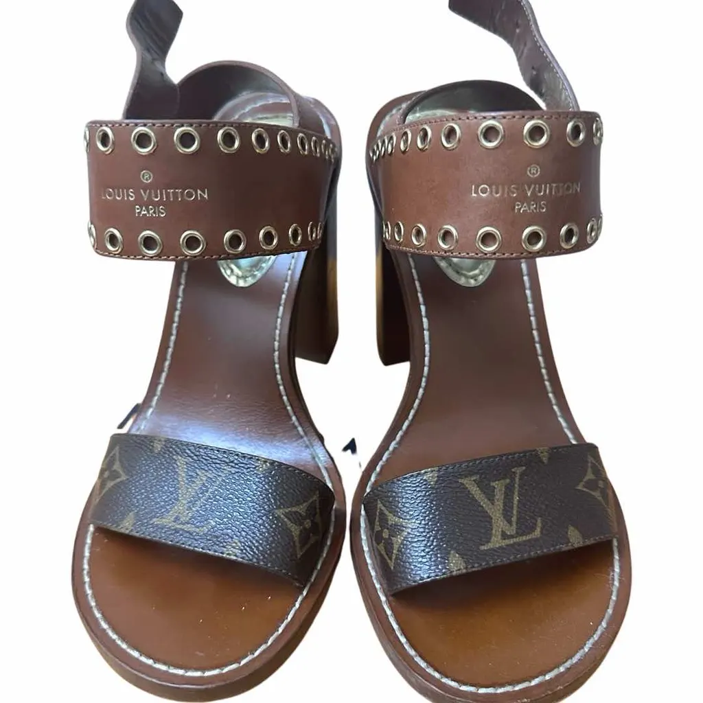Louis Vuitton Heel Sandals Brown Leather Fair - Front View
