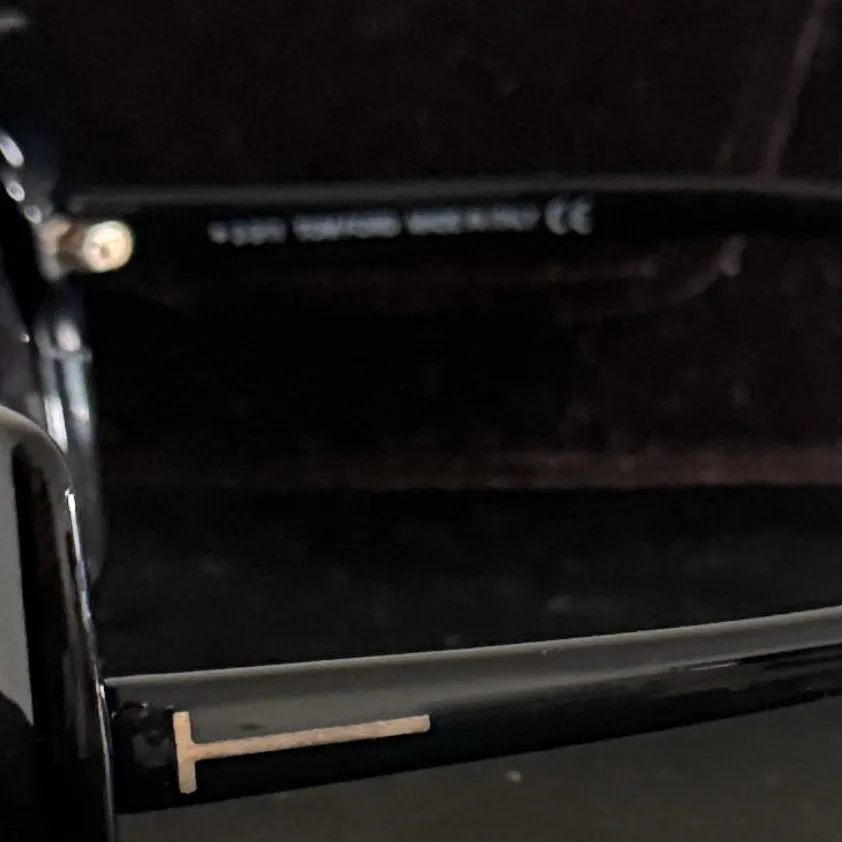 Tom Ford Black/dark Brown Shades Black Plastic Good - Back View