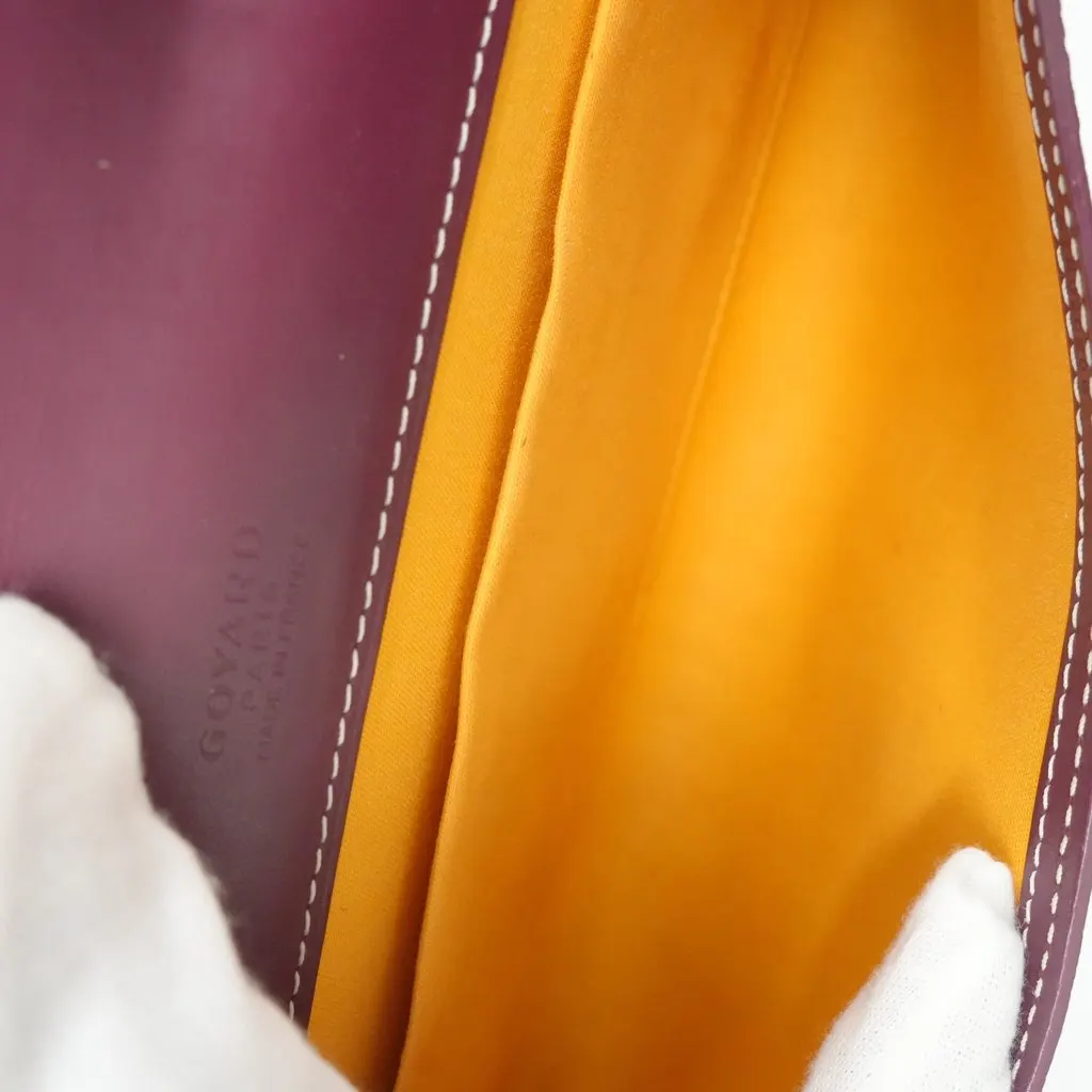 Goyard Monte-Carlo PM Shoulder Bag Burgundy Canvas Good - Model View