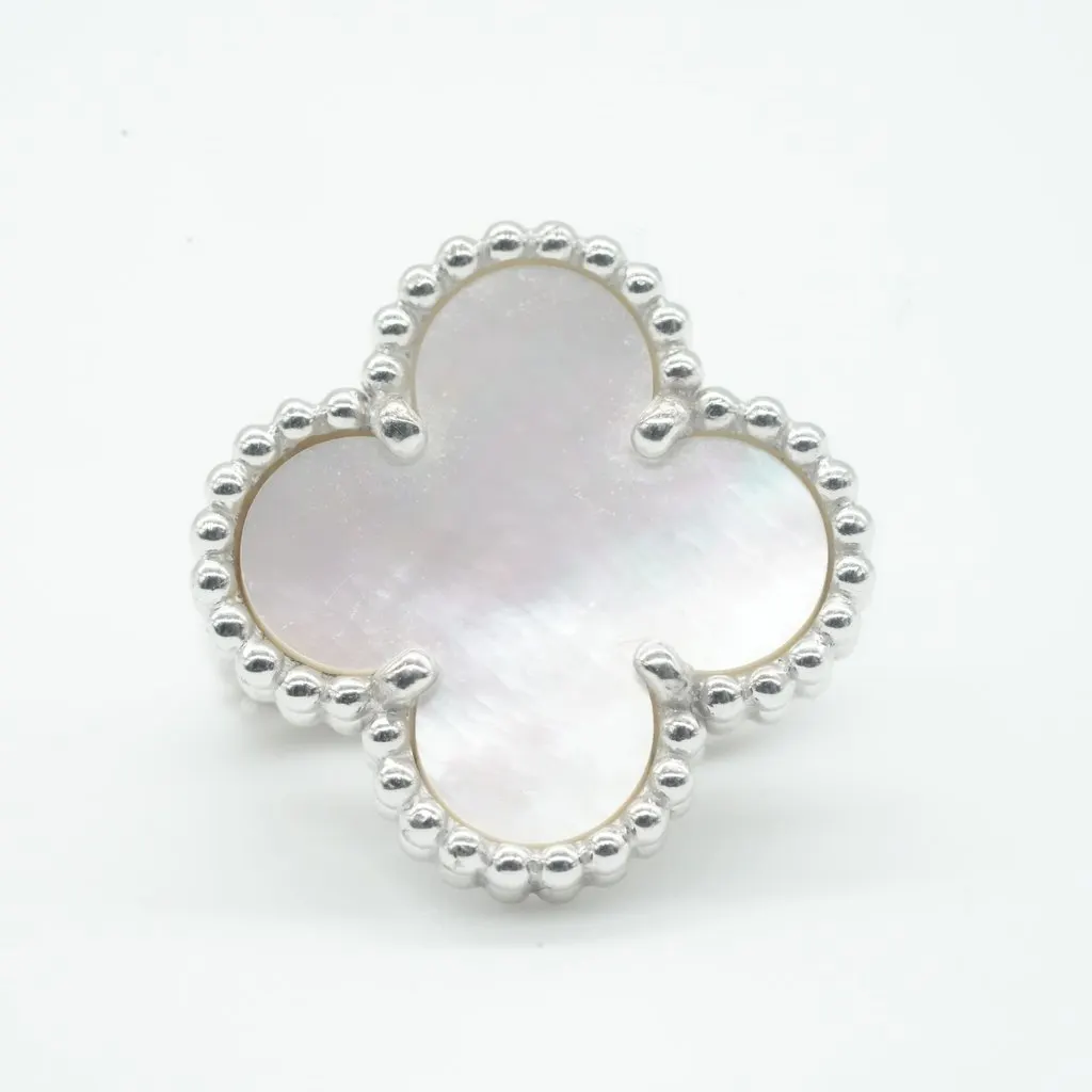 Van Cleef & Arpels Vintage Alahambra K18WG Mother-of-Pearl White White Gold Good - Inside View