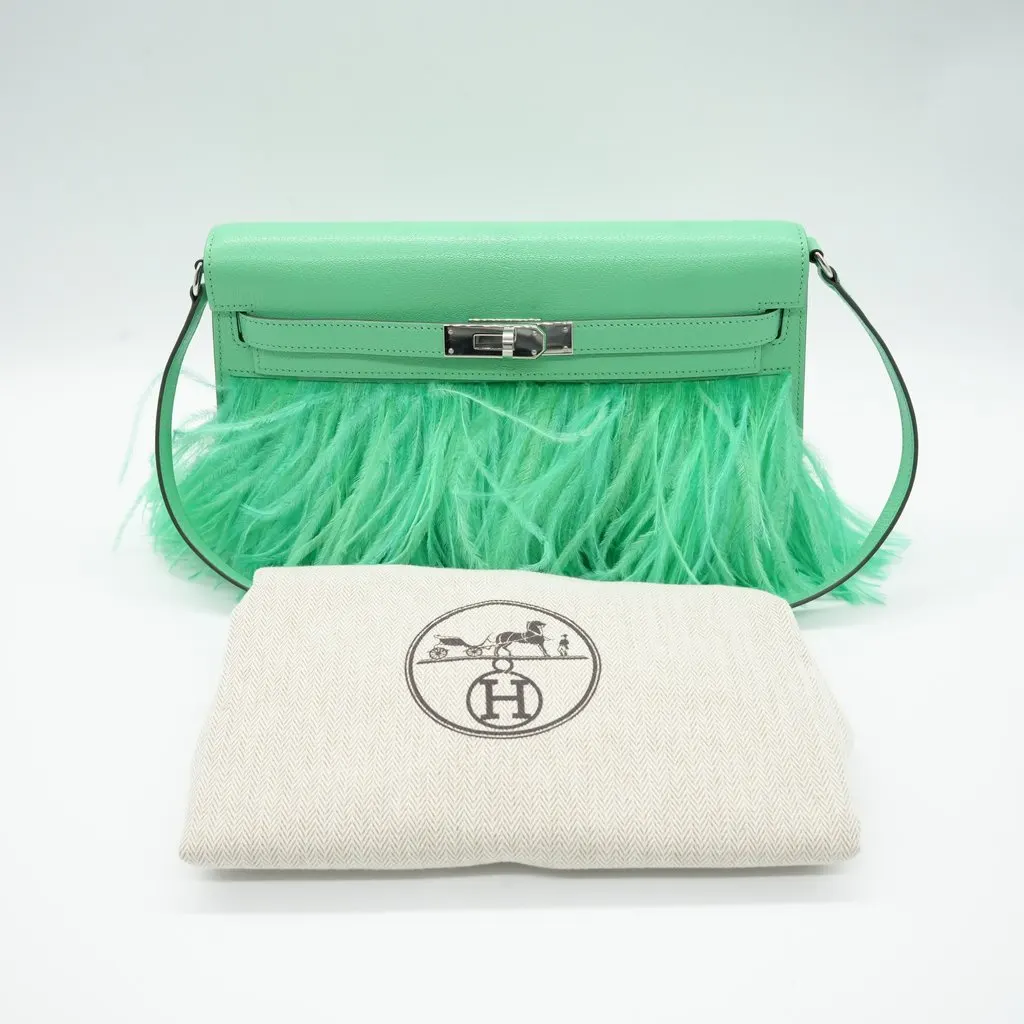 Hermès Kelly Elan Folie Vert Comics Green Shoulder Bag Stamp:B(2023) Green Leather Good - Box View