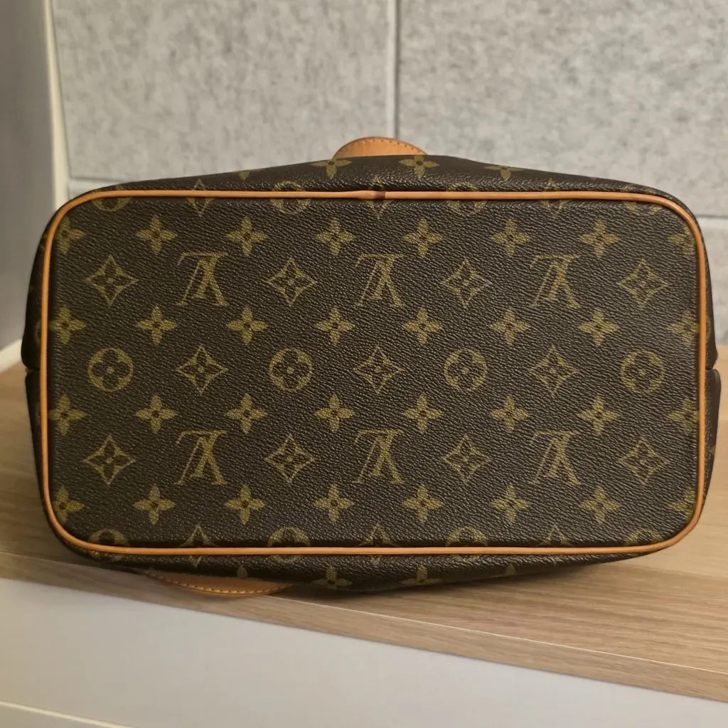 Louis Vuitton Louis Vuitton Palermo Pm Brown Canvas Very good - Inside View