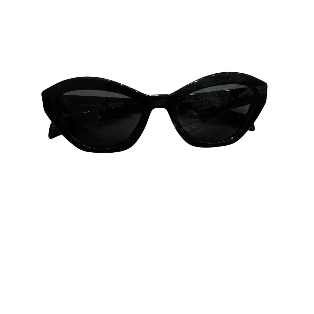 Prada Eyewear Collection Cat-eye Sunglasses Black Acetate Never worn - Front View