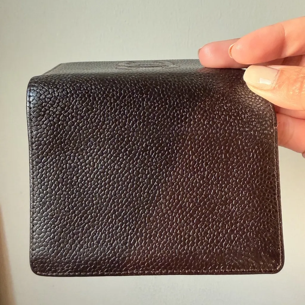 Chanel Caviar Wallet Brown Good - Inside View