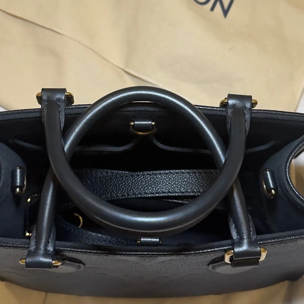 Louis Vuitton Lv bag Black Leather Very good - Inside View