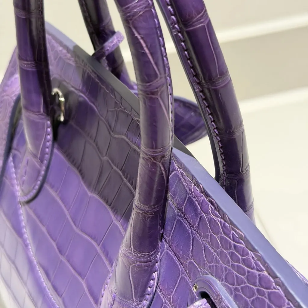 Ralph Lauren Ricky Crocodile Leather Bag. Purple Leather Never worn - Model View