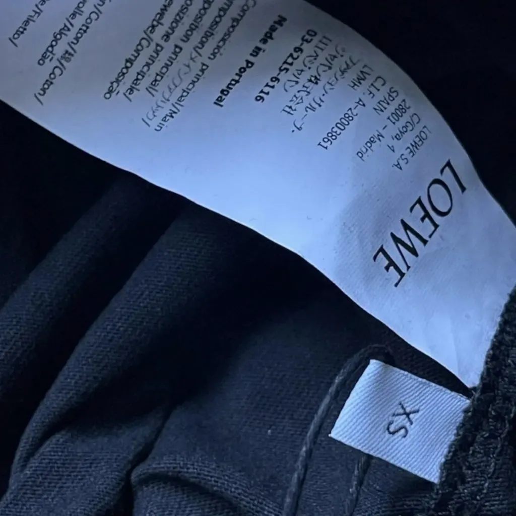 Loewe Loewe T-shirt Anagram Black Cotton Never worn, with tag - Model View