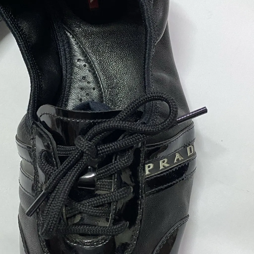 Prada Sport Flat Sneake 38 Black Leather Very good - Model View
