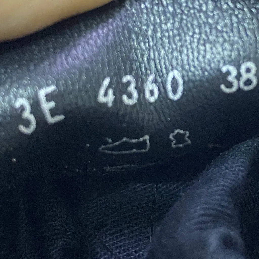 Prada Sport Flat Sneake 38 Black Leather Very good - Box View