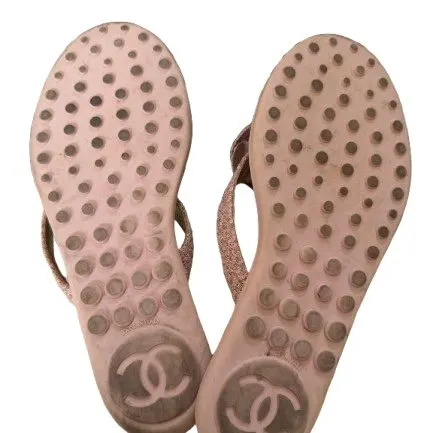 Chanel Chanel Pink Tweed Camellia Thong Sandals Pink Tweed Very good - Inside View
