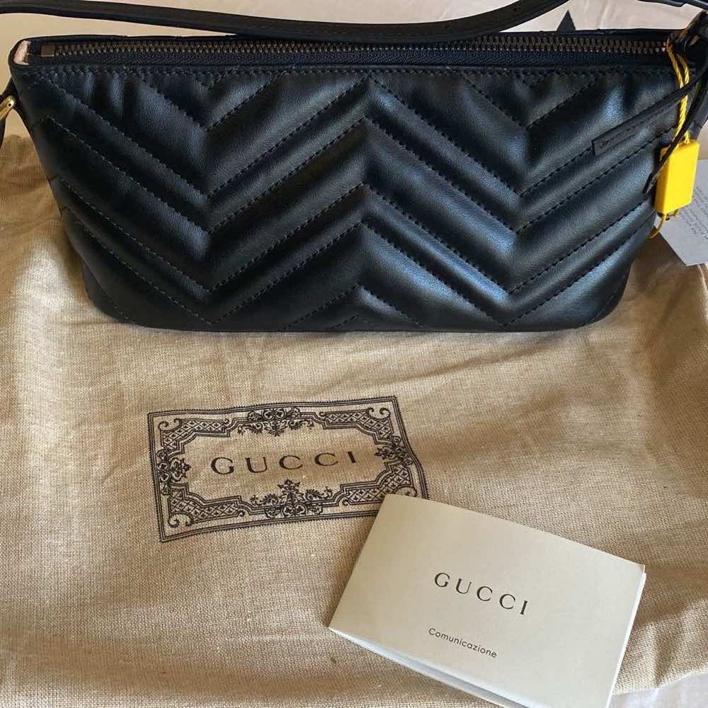Gucci GG Marmont - Back view