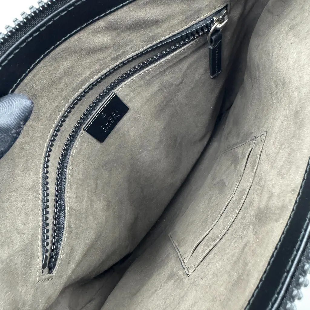 Gucci GG supreme monogram black Camel Leather Very good - Model View