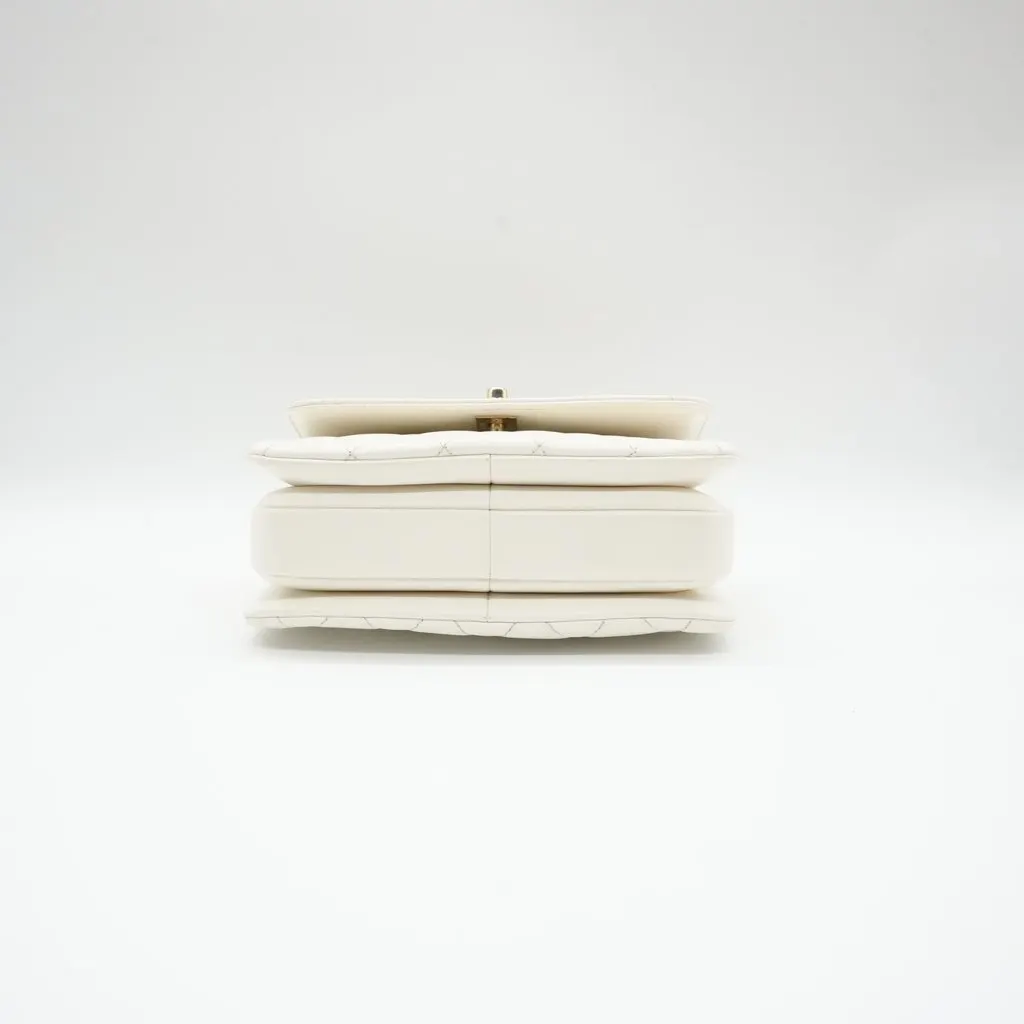 Chanel Trendy CC White Leather Very good - Inside View