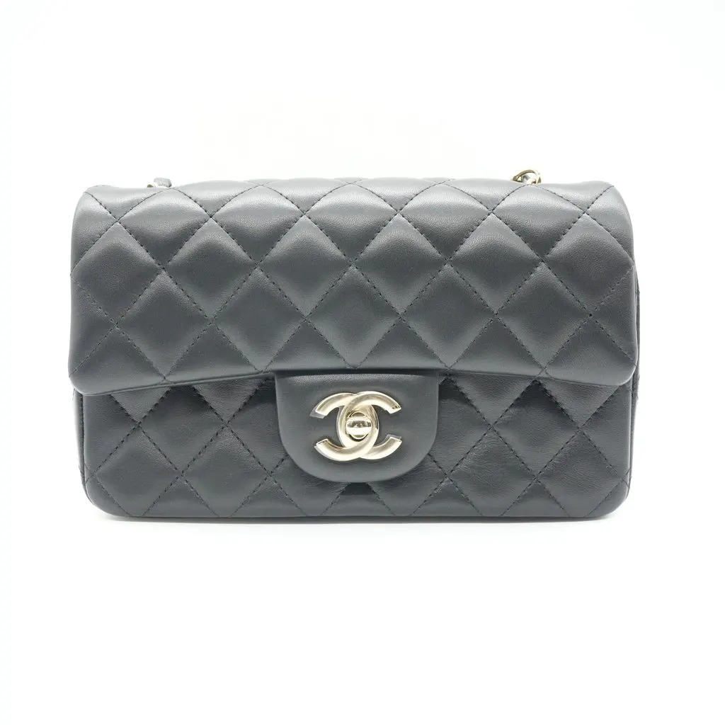 Chanel Mini 20 Classic Single Black Small Leather | Pre-Owne