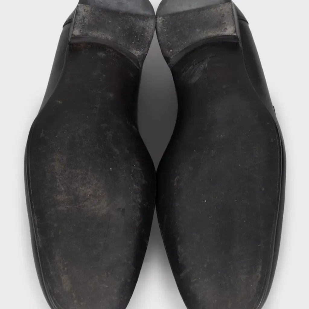 Bottega Veneta Accent Black Loafers Black Leather Very good - Box View